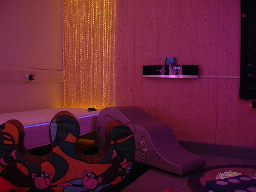 Fibre Optic Cascades, Showers & Curtains - Image 5