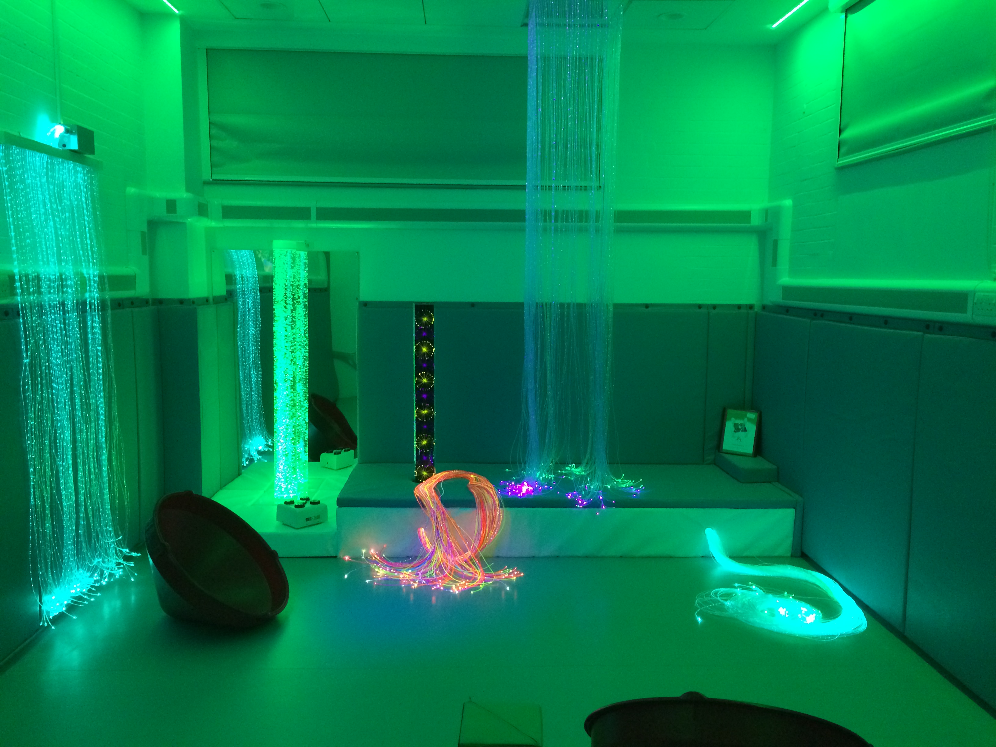 Sensory Cube Controlled Wall Wash