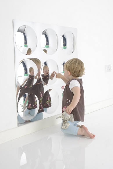 9 Giant Bubbles Mirror