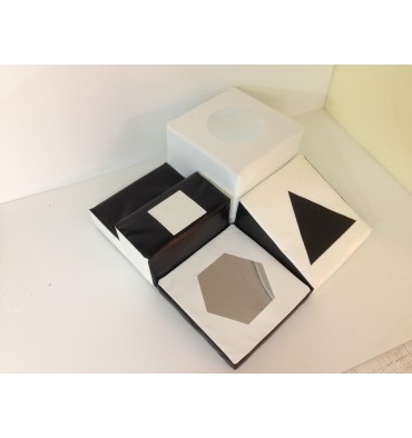 Black & White Shape Recognition Set